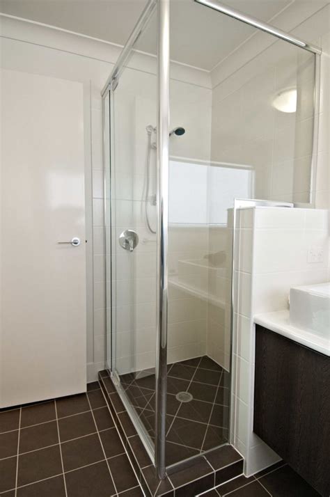 Shower Screens And Mirrors Statesman Windows Adelaide