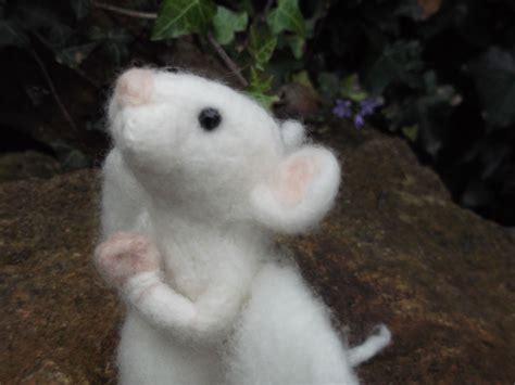 Love Mrs Plop A Few Tips On Making Needle Felted Animals