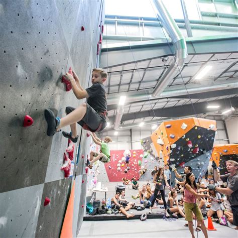 Sport climbing at the 2020 summer olympics is an event to be held in the 2020 summer olympics in tokyo, japan. What To Know - Climbing in the 2021 Olympics | EVO Blog