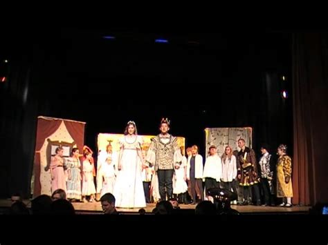 Kredit umožní i stahování neomezenou. šíleně smutná princezna song - YouTube