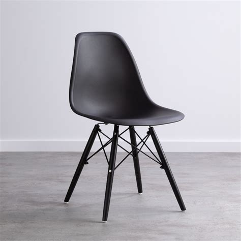Bilden schwarze stühle grundsätzlich einen kalten faktor? Stuhl Nordic Fine Schwarz - themasie.com