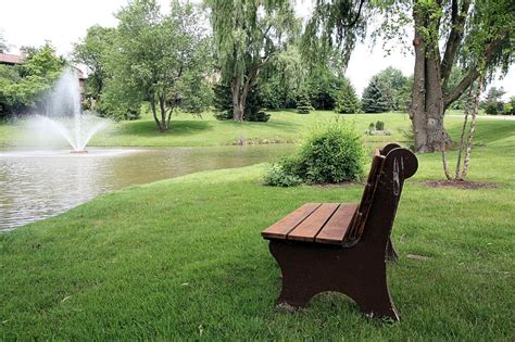 Beautifully landscaped earhart village townhouse condo features spacious sunlit rooms, landscaped courtyard entrance and rolling pond views! Earhart Village Condos, Ann Arbor MI 48105 - Condo Hotline ...