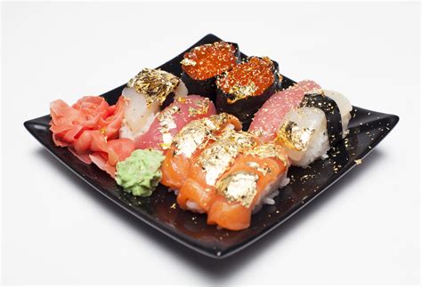 Did you know gold is edible, it just may not taste good. Edible Gold Leaf & Silver Photo Image Gallery - DeiAurum