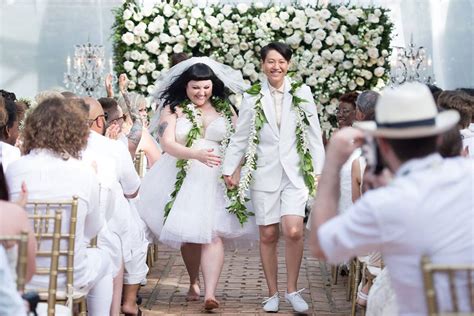 Wir helfen ihnen dabei, aus der. Brautkleider: Die Hochzeiten der Stars | Brautkleider: Die ...