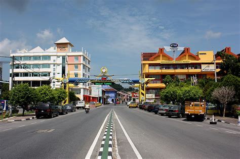 703a, pesiaran jubli emas, kampung tanjong gorah, persiaran jubli emas, kampung tanjong gorah, 01000 kangar, perlis, malaysia. Panitia Geografi SMKTTJ: October 2011