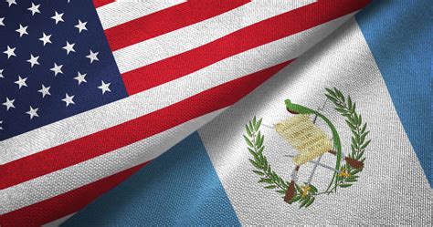 Seis senadores estadounidenses viajan a Guatemala