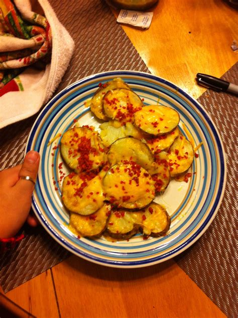Bake for 30 to 40 minutes, or until lightly browned on both sides, turning once. SLICED BAKED POTATOES!!! Preheat oven to 400 degrees F ...