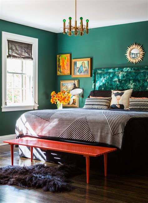 10 Stunning Emerald Green Bedroom Designs Master Bedroom Ideas