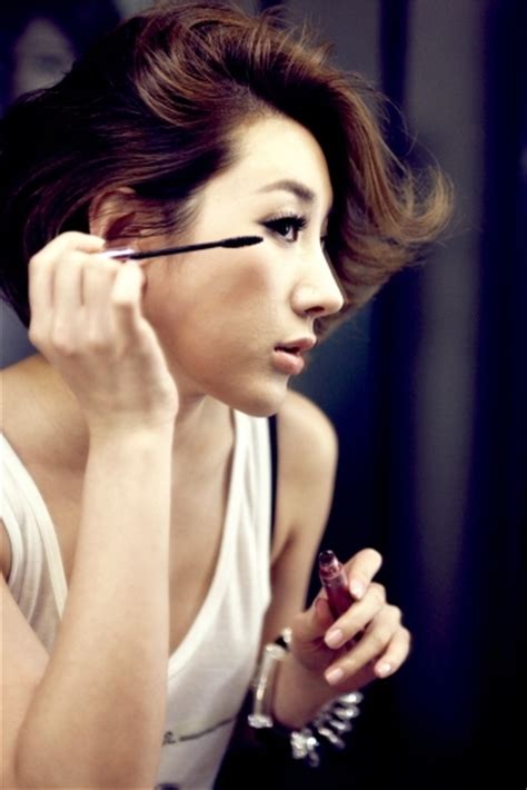 Seo in young responds to rumors she's getting married to a japanese entrepreneur. Seo in young for maybelline - Seo inyoung Photo (16545910 ...