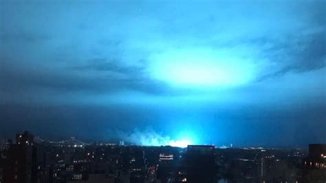 Queens Con Ed Transformer Blast Turns Nyc Sky Blue Firefighters Fdny