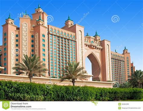 The Famous Atlantis Hotel Editorial Stock Image Image Of Middle 32084289