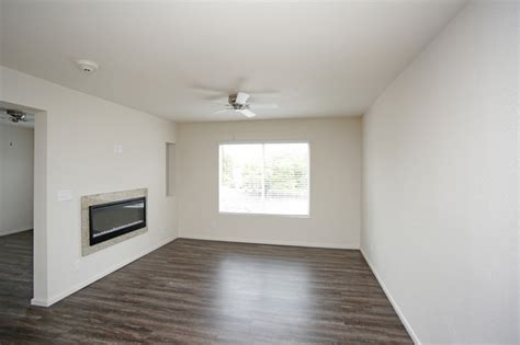 Maybe you would like to learn more about one of these? Roe 107 Apartments - Overland Park, KS | Apartments.com