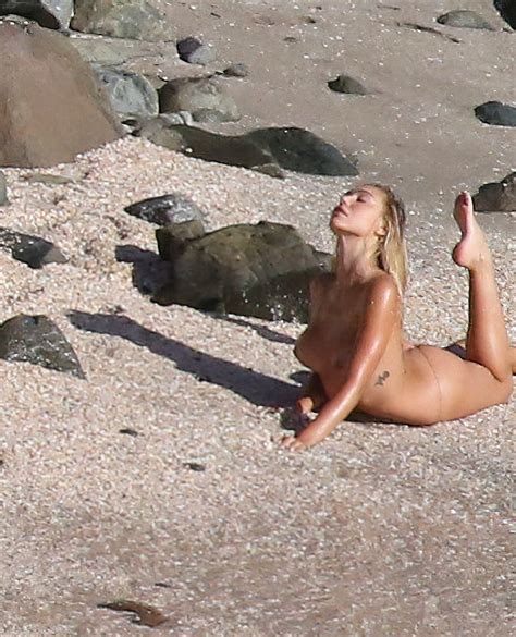 Alexis Ren Nude And Topless On The Beach In St Barts 12302020