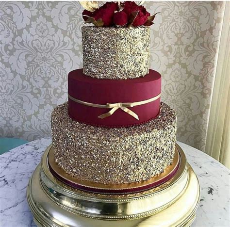Pin By Accessories482 On Wedding Cake Purple Wedding Cakes Gold