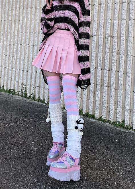 Pin By Alys 09 On ･ﾟ Fashion Kawaii Clothes Pastel Goth Fashion Pastel Goth Outfits