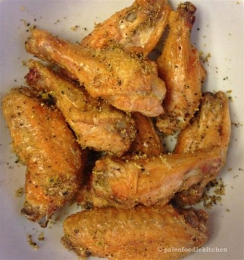 The combination of fresh cracked pepper, garlic, and fresh lemon juice works so well together. How to Cook Lemon Pepper Chicken Wings | MD-Health.com