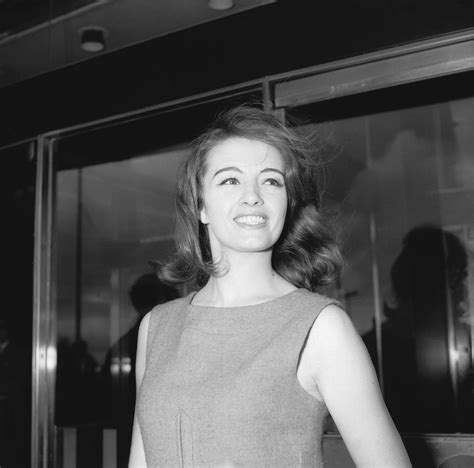 Who Is Christine Keeler British Model At Heart Of Profumo Scandal Dies Ibtimes
