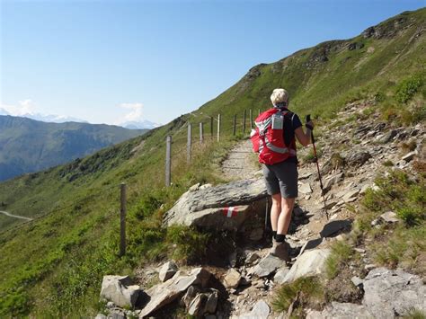 Hike up the side of the main mountain of zell am see: Pinzgau & Pillerseetal | Tirol Outdoor Experience: Outdoor ...
