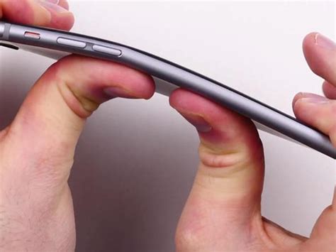 Apple Offers Fix For Iphone 6 Plus Touch Disease