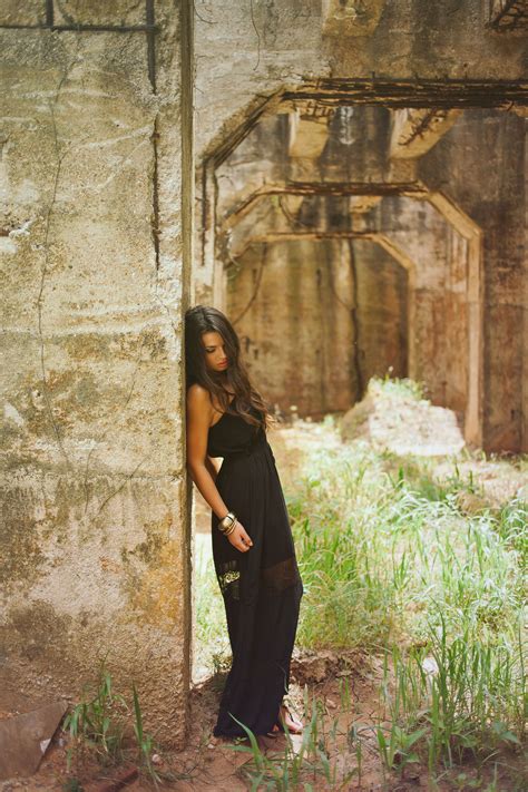 We did not find results for: Poses for photo shoots. I really like this one! I might ...