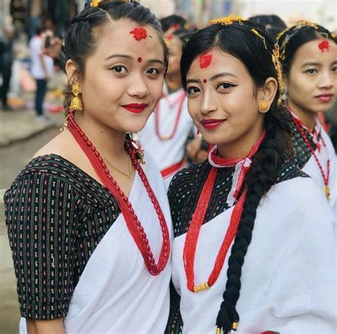 nepal culture half saree designs bride accessories commonwealth traditional dresses folk