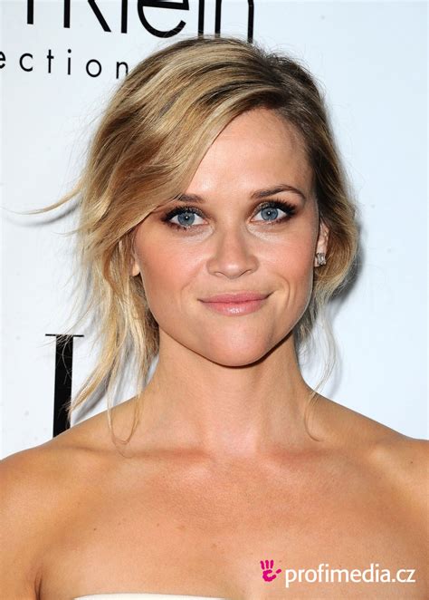Reese Witherspoon celebrity účes HappyHair