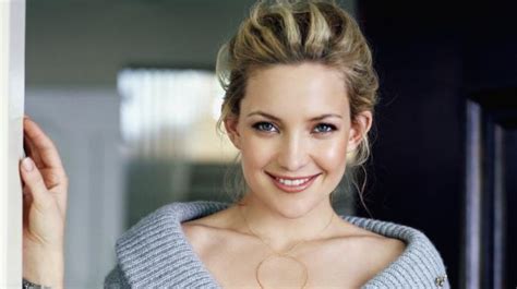 Kate Hudson Height Weight Measurements Bra Size Shoe Size