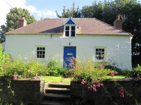 Cottage In Lawrenny Pembrokeshire Wales Flygate Sleeps 4