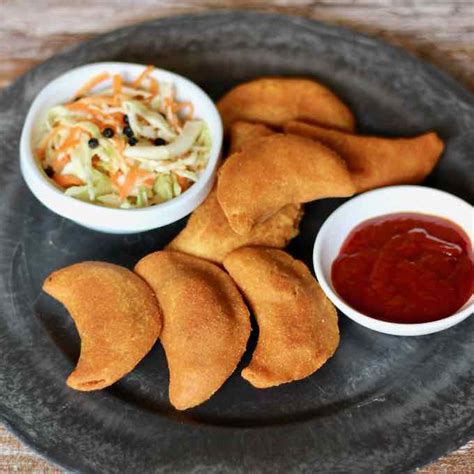 Basta con dejarlos entre 3 a 5 minutos. Pastelitos Salvadoreños - Traditional Salvadoran Recipe ...