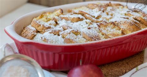 Scheiterhaufen mit Quark und Äpfeln Obst Quarkcreme Bayerische Küche