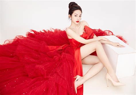 208d lê trọng tấn, quận thanh xuân. HOT: Hé lộ vũ trụ trai xinh gái đẹp và loạt nhân vật 'có ...