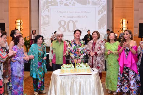 What a wonderful world for our kids if they have an. Ym Tunku Arishah Tunku Maamor