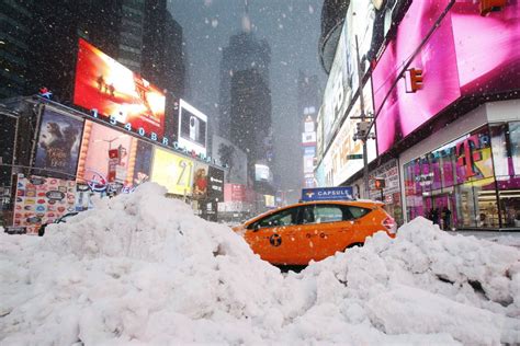 Powerful Winter Storm Slams New York City Northeast With Snow And