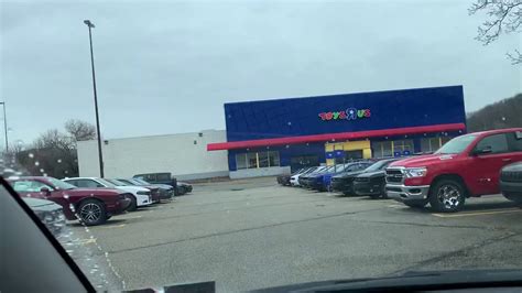 Recreational vehicle dealership in erie, pennsylvania. UPDATE Toys R Us in Ross Township, PA (featuring RAM RAM ...