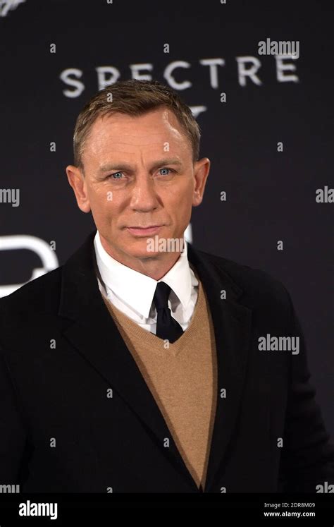 Daniel Craig Attends The Last James Bond Film Spectre Photocall In