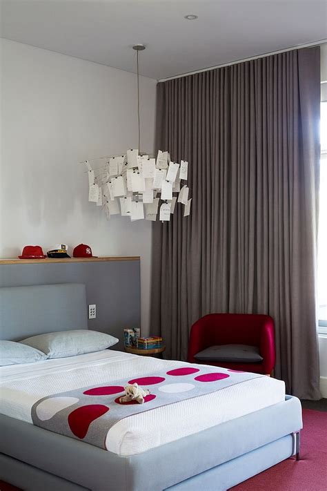 Elke dag worden duizenden nieuwe afbeeldingen van hoge kwaliteit toegevoegd. Polished Passion: 19 Dashing Bedrooms in Red and Gray!