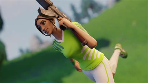 Fortnite Poised Playmaker Wallpapers Ntbeamng