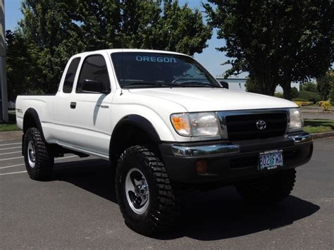 Need mpg information on the 1999 toyota tacoma? 1999 Toyota Tacoma SR5 4WD TRD PKG LIFTED LOW MILES