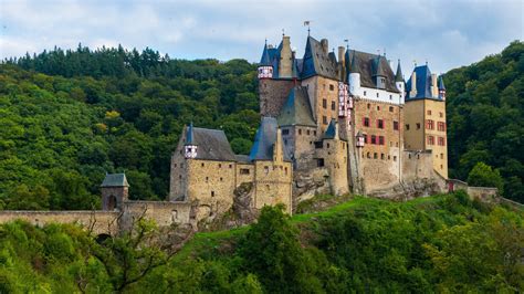 Eltz Castle In Germany Hd Travel Wallpapers Hd Wallpapers Id 47770