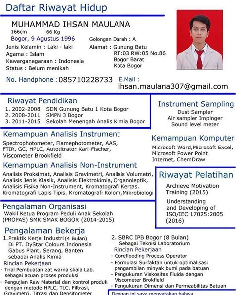 Hampir semua lapangan pekerjaan sekarang ini mewajibkan adanya cv dalam proses seleksi calon pegawai. Contoh Cv Atau Daftar Riwayat Hidup - 600 Tips