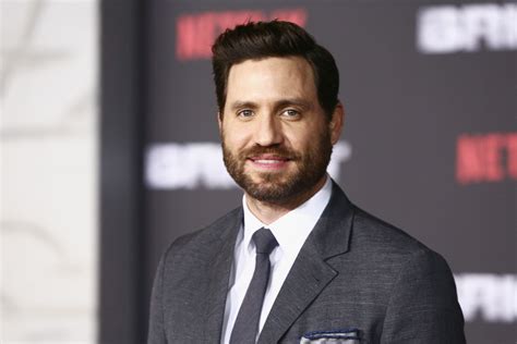 Exclusive Edgar Ramirez On Playing An Elf In Bright Read Read