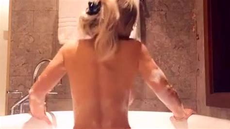 Stefanie Gurzanski Nude Bathtub Onlyfans Porn Video Leaked Tnaflix Com