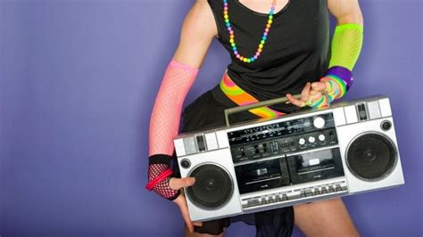 how to throw an 80s party retro galaxy