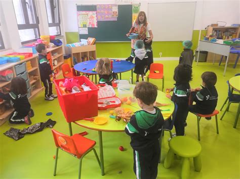 Fotos Vuelta Al Cole En Los Colegios Teresianas Y San Agustín De