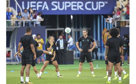 Dies ist eine übersicht aller titelträger des wettbewerbs uefa süper kupası. Begin Europees voetbalseizoen met UEFA Supercup live op tv ...