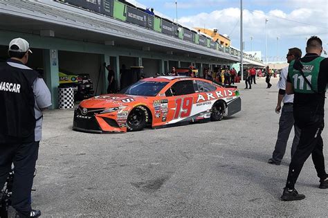 Ever been to a nascar race? Harvick and Gragson Get Wins in NASCAR KC - RacingJunk News