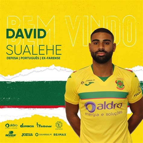 Sc farense and fc famalicão takes part in the championship primeira liga, portugal. OFICIAL: Ex-Sporting e FC Porto reforça Paços Ferreira ...