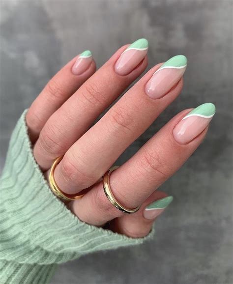 Pin By Felicity Shorrock On Nails In 2021 Minimalist Nails Pretty