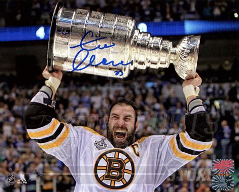 Zdeno Chara Boston Bruins Signed Autographed Screaming Raising Stanley