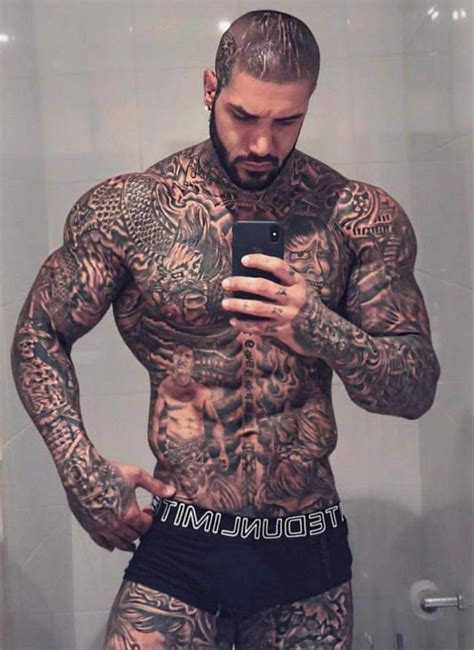 pin de xander troy en tatted muscle chicos guapos chicas que guapo